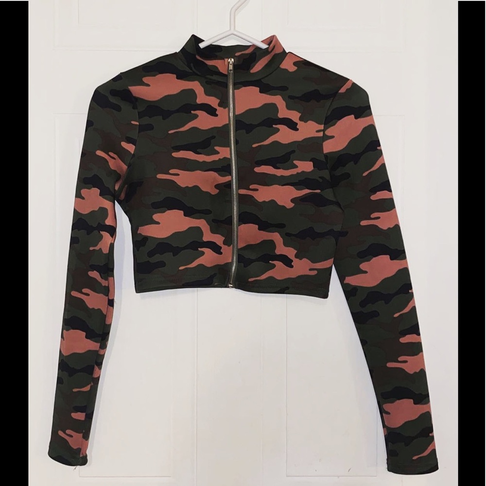 Crop top sweater